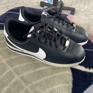 Nike Cortez